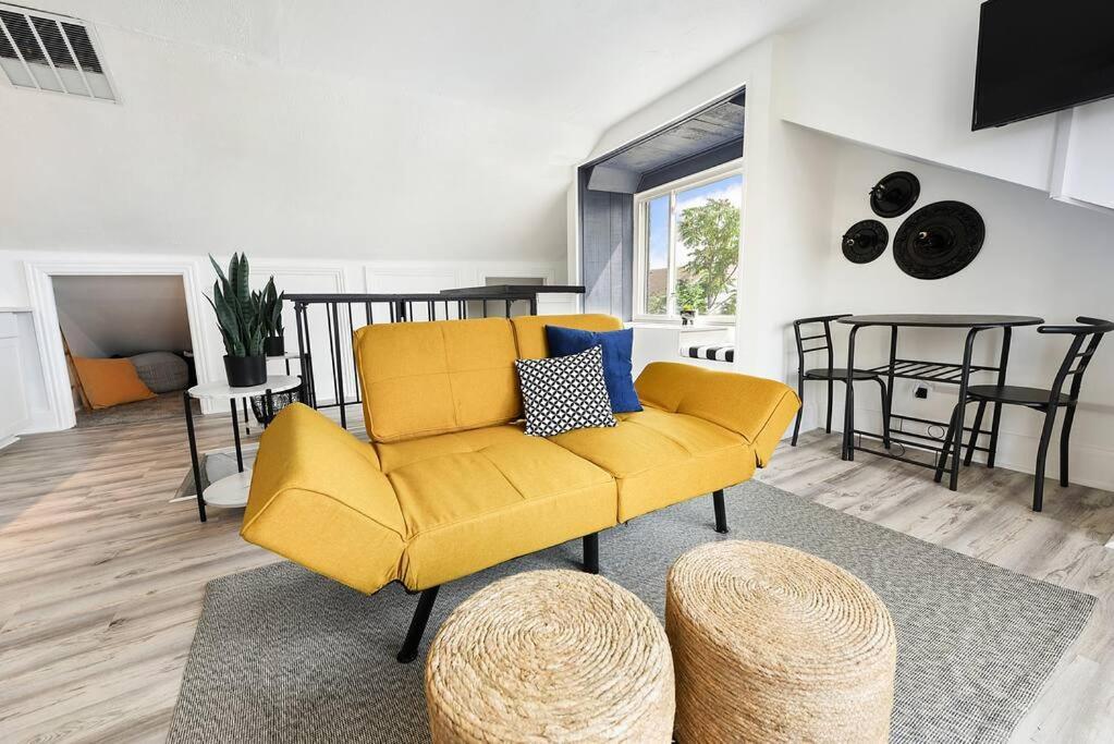 Cozy Retreat Above The * Pittsburgh